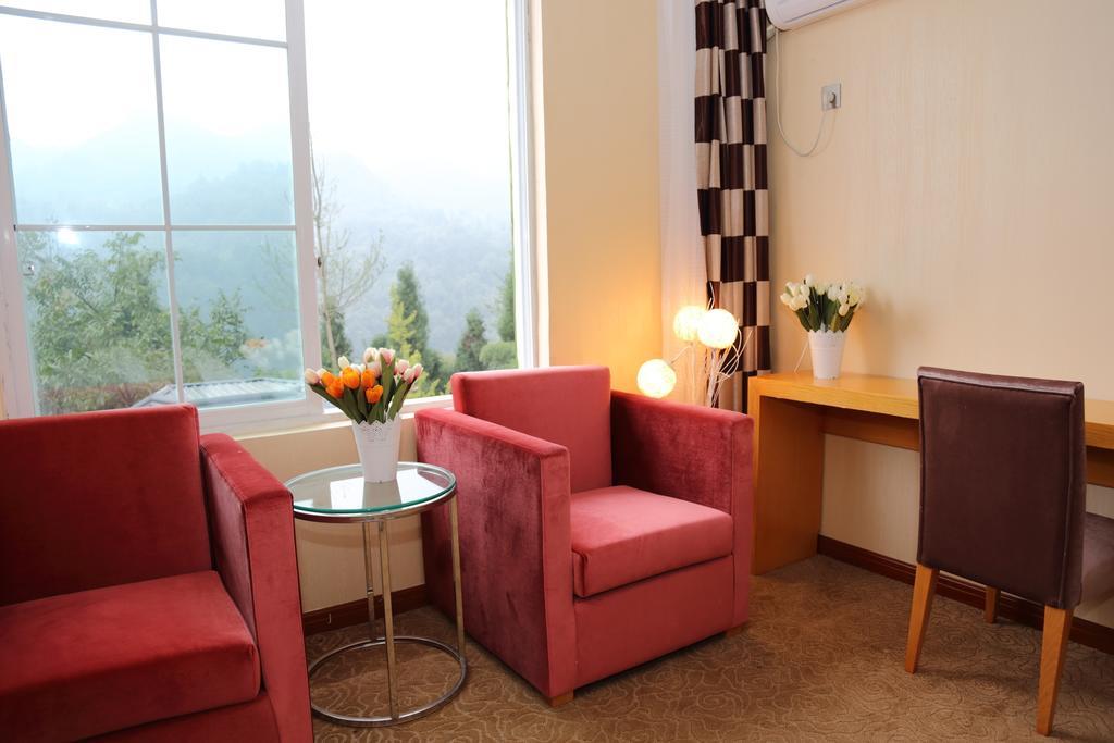 Panshan Tingquan Tuwo Holiday Resort Leshan Pokój zdjęcie