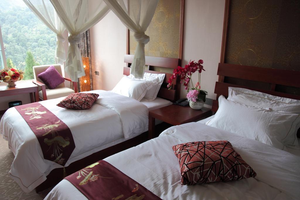 Panshan Tingquan Tuwo Holiday Resort Leshan Pokój zdjęcie
