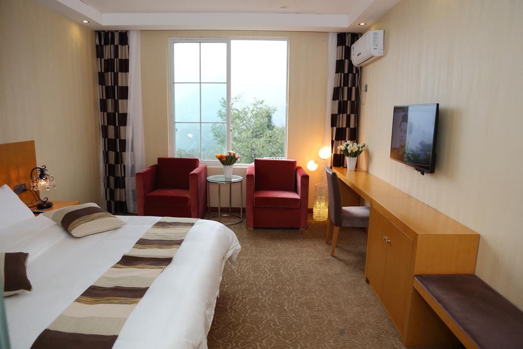 Panshan Tingquan Tuwo Holiday Resort Leshan Pokój zdjęcie