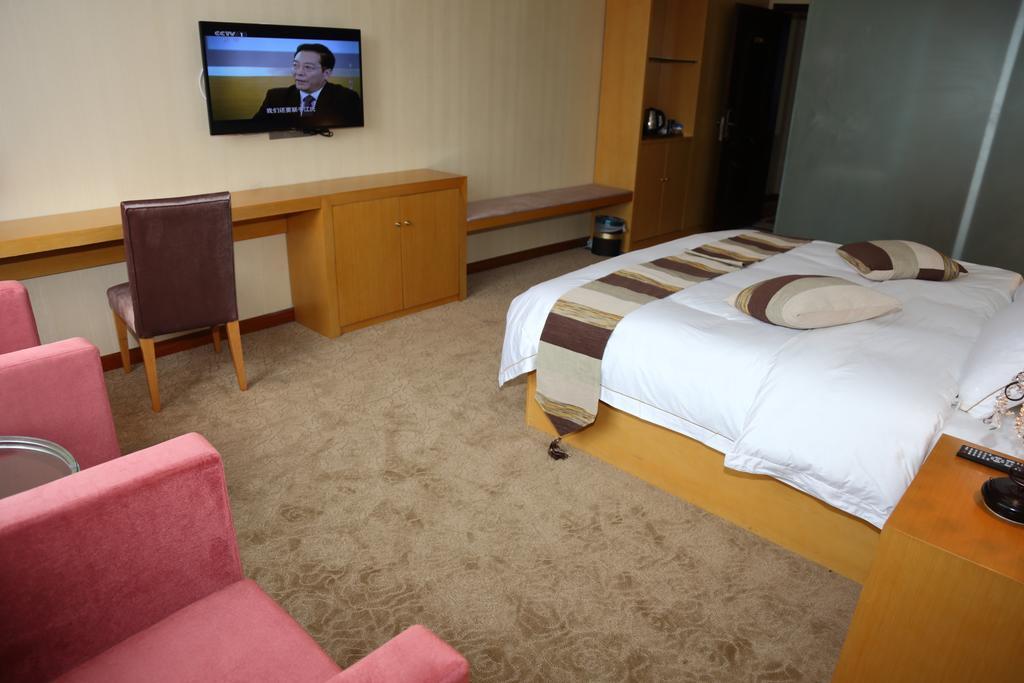 Panshan Tingquan Tuwo Holiday Resort Leshan Pokój zdjęcie