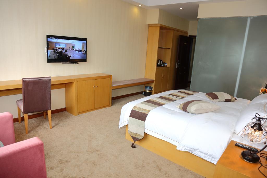 Panshan Tingquan Tuwo Holiday Resort Leshan Pokój zdjęcie