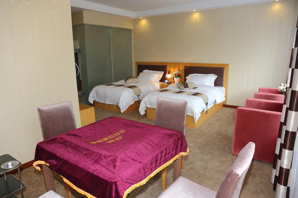 Panshan Tingquan Tuwo Holiday Resort Leshan Pokój zdjęcie